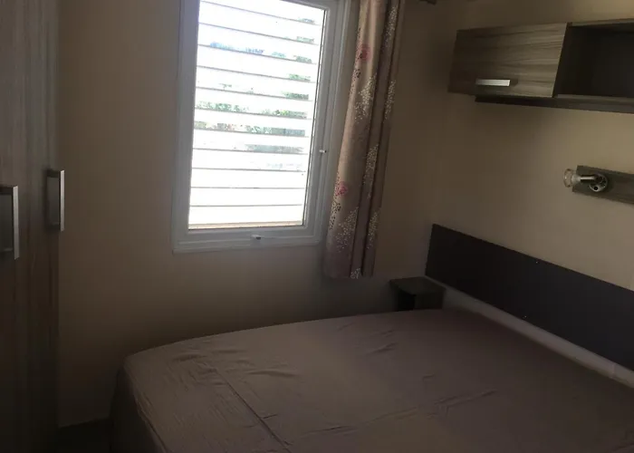 Kamp alanı Proche Du Pont Genois