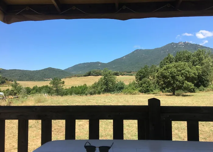 Proche Du Pont Genois *